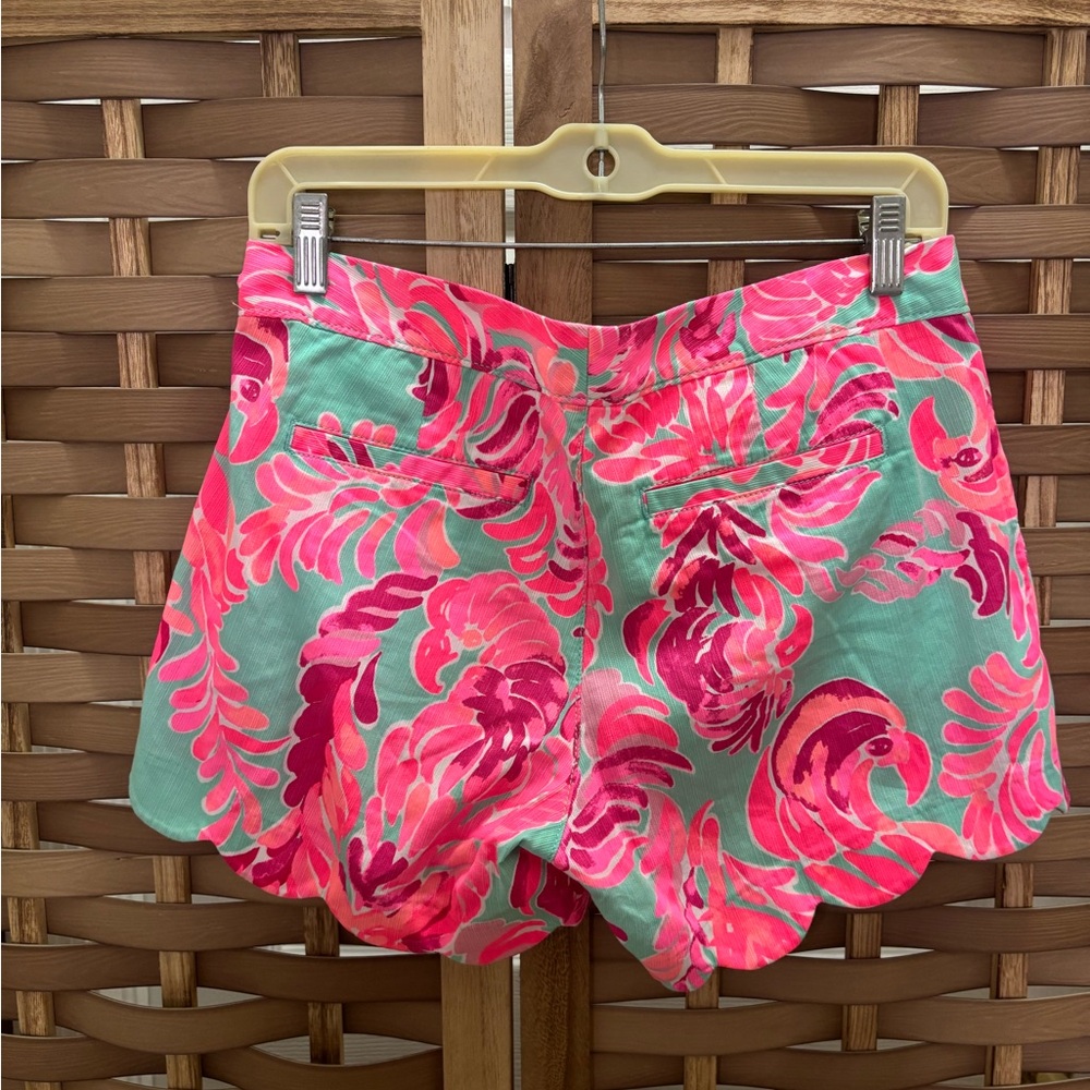 Lilly Pulitzer - Picture 5 of 5
